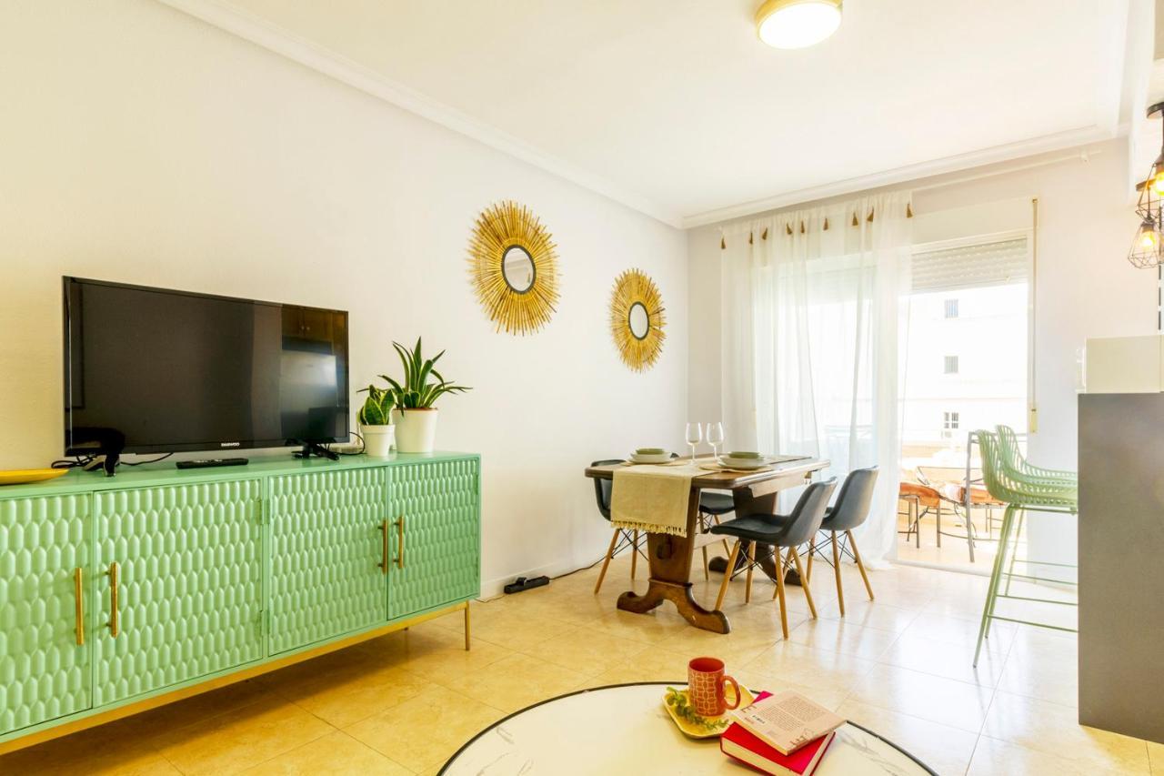 Apartamento Pink Maritimo 또레비에하 외부 사진