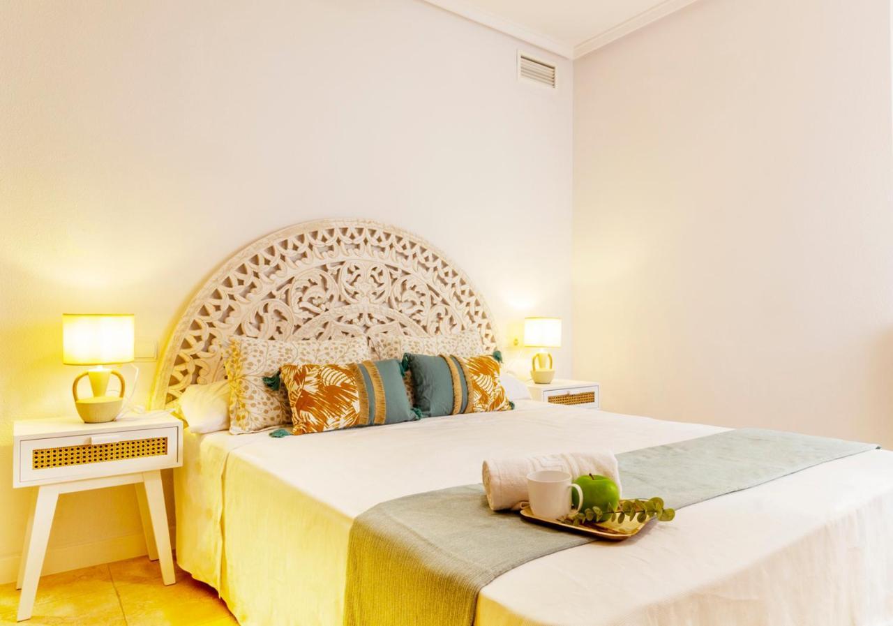 Apartamento Pink Maritimo 또레비에하 외부 사진