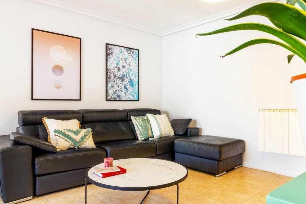 Apartamento Pink Maritimo 또레비에하 외부 사진